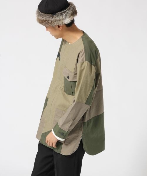 HARE（ハレ）の「パッチワークミリタリーシャツ（トップス・ブラック/カーキ・S/M）」の5枚目の写真