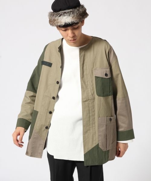 HARE（ハレ）の「パッチワークミリタリーシャツ（トップス・ブラック/カーキ・S/M）」の2枚目の写真