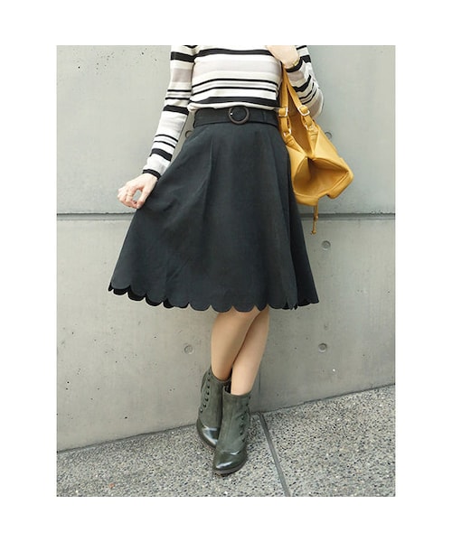 F i.n.t（フィント）の「裾スカラップフレアースカート/F i.n.t（スカート・レディース・その他）」の2枚目の写真