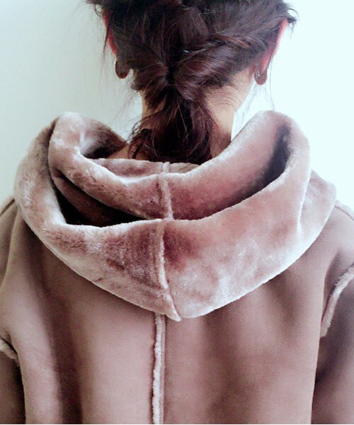 archives（アルシーヴ）の「【予約】ショートフードアウター（ムートンコート・レディース・アイボリー/グレー/キャメル・MEDIUM）」の11枚目の写真