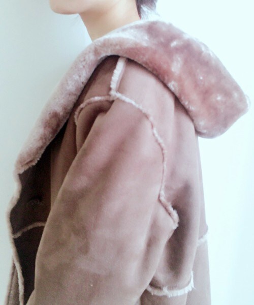 archives（アルシーヴ）の「【予約】ショートフードアウター（ムートンコート・レディース・アイボリー/グレー/キャメル・MEDIUM）」の12枚目の写真