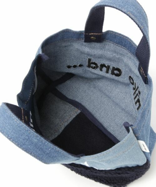 niko and（ニコアンド）の「オリジナル パッチワークロゴトートS