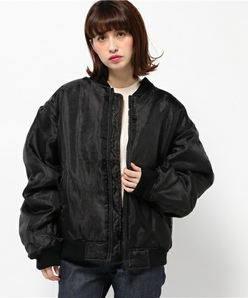 Little sunny bite（リトルサニーバイト）の「little sunny bite  シンボリックMA-1　LJK-080F（ミリタリージャケット・レディース・ブラック/カーキ/ピンク・FREE）」の17枚目の写真