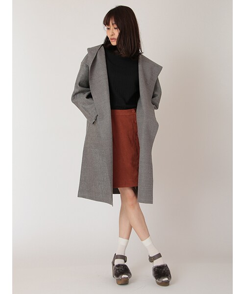 w closet（ダブルクローゼット）の「メローハイネックプルオーバー（トップス・レディース・オフホワイト/エンジ/チャコール/ブラック・FREE）」の12枚目の写真