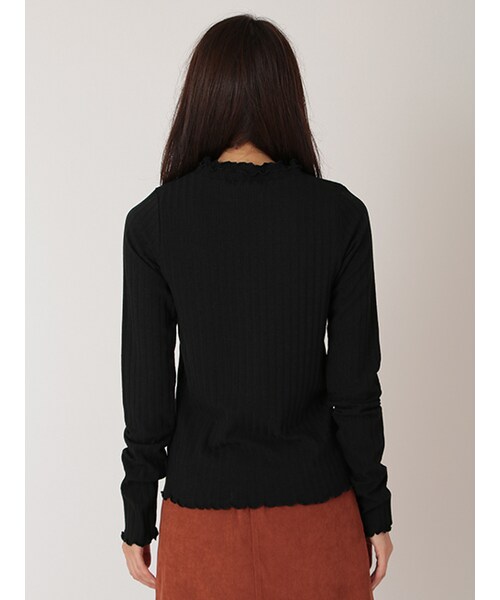 w closet（ダブルクローゼット）の「メローハイネックプルオーバー（トップス・レディース・オフホワイト/エンジ/チャコール/ブラック・FREE）」の7枚目の写真