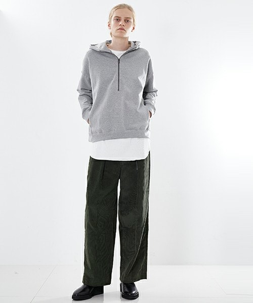 KIIT（キート）の「ハイパーストレッチ裏毛ハーフジップパーカ 