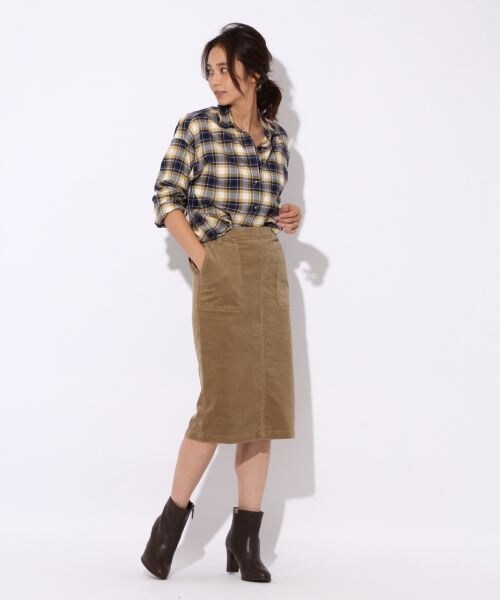niko and...（ニコアンド）の「コーデュロイタイトスカート（スカート・チャコール/キャメル/カーキ/ネイビー・M/L）」の2枚目の写真