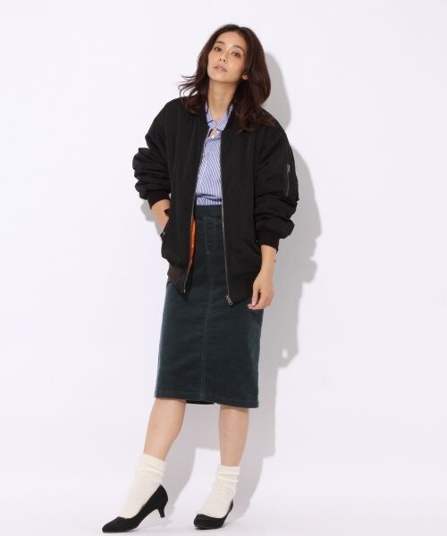 niko and...（ニコアンド）の「コーデュロイタイトスカート（スカート・チャコール/キャメル/カーキ/ネイビー・M/L）」の4枚目の写真