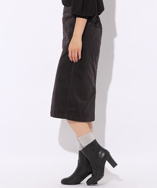niko and...（ニコアンド）の「コーデュロイタイトスカート（スカート・チャコール/キャメル/カーキ/ネイビー・M/L）」の6枚目の写真