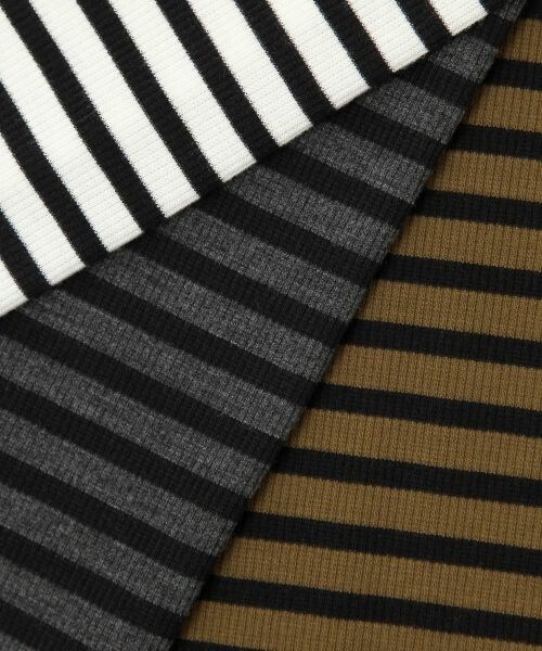 studio CLIP（スタディオクリップ）の「スパンテレコボーダータートルネックプルオーバー（トップス・オフホワイト/杢チャコール/キャメル・M/L）」の9枚目の写真