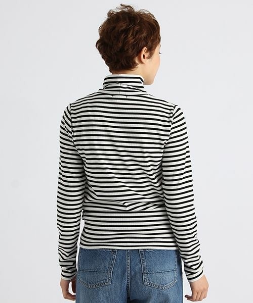 studio CLIP（スタディオクリップ）の「スパンテレコボーダータートルネックプルオーバー（トップス・オフホワイト/杢チャコール/キャメル・M/L）」の5枚目の写真