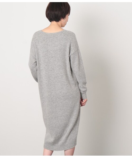 LE JUN(ルジュン)の「アンゴラVNニットワンピース(ワンピース/ドレス・ブラック/グレー・F)」の5枚目の写真