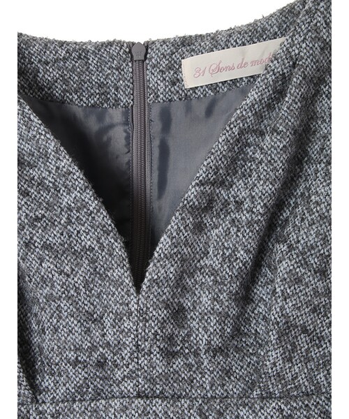 31 Sons de mode（トランテアン　ソン　ドゥ　モード）の「ループツイードハイウエストジャンスカ《予約アイテム》（ワンピース/ドレス・レディース・サックスブルー/ブラック・36/38）」の3枚目の写真