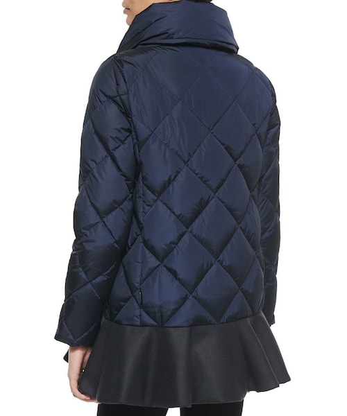 モンクレールVOUGLANSコート MONCLER（モンクレール）の「Moncler Vouglans Flounce-Hem Puffer