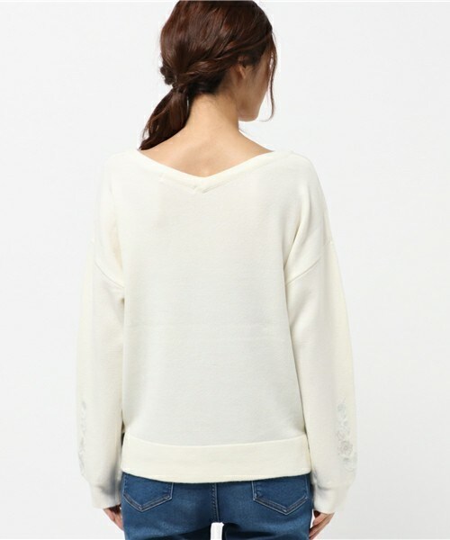 archives（アルシーヴ）の「カシミアタッチプルオーバー（ニット/セーター・レディース・オフホワイト/ブラウン/ネイビー・MEDIUM）」の11枚目の写真