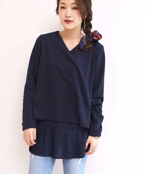 Bou Jeloud(ブージュルード)の「スカーフ付チュニック・インナー3点セット(Tシャツ/カットソー・レディース・オフホワイト/ネイビー/オレンジ・38)」の2枚目の写真