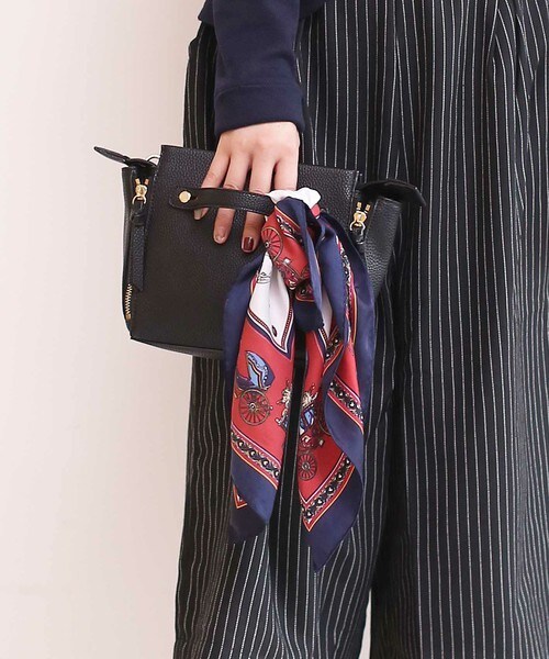 Bou Jeloud(ブージュルード)の「スカーフ付チュニック・インナー3点セット(Tシャツ/カットソー・レディース・オフホワイト/ネイビー/オレンジ・38)」の15枚目の写真