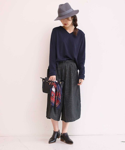 Bou Jeloud(ブージュルード)の「スカーフ付チュニック・インナー3点セット(Tシャツ/カットソー・レディース・オフホワイト/ネイビー/オレンジ・38)」の21枚目の写真