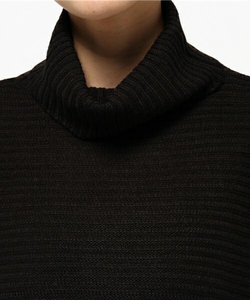 archives（アルシーヴ）の「度違いタートルプルオーバー（ニット/セーター・レディース・ブラック/ダークブラウン/ベージュ・MEDIUM）」の7枚目の写真