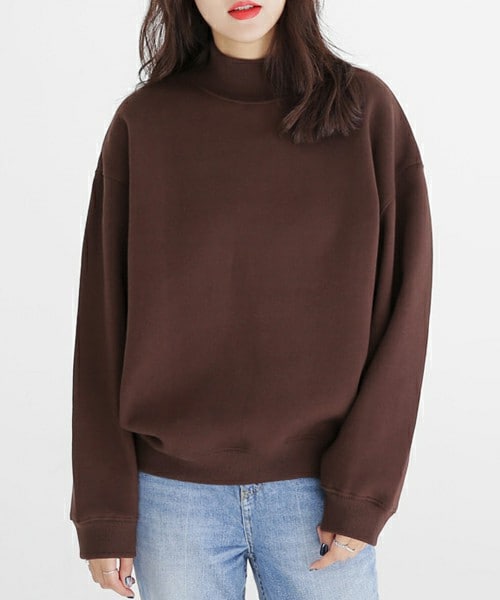 DHOLIC（ディーホリック）の「裏起毛ハイネックスウェットプルオーバー（スウェット・レディース・ディープブルー/ブラウン/ベージュ/ホワイトアイボリー/グレー/カーキ・FREE）」の4枚目の写真