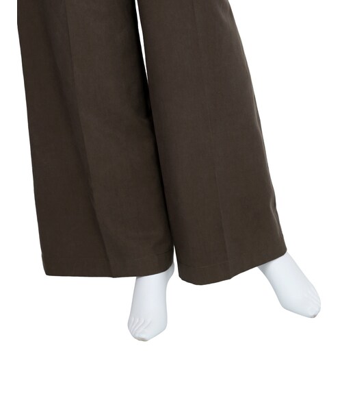 Ungrid（アングリッド）の「タックワイドパンツ（パンツ・レディース・ベージュ/カーキ）」の8枚目の写真