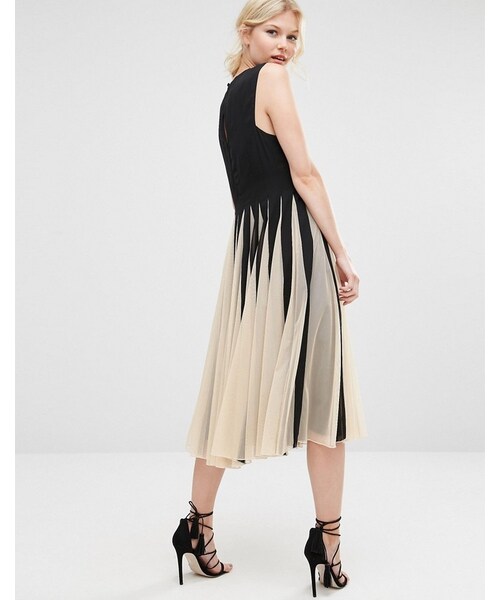 asos(エイソス)の「ASOS Petite ASOS PETITE Mesh Fit And Flare Midi Dress(ワンピース・レディース・Mono・US 00/US 4)」の2枚目の写真