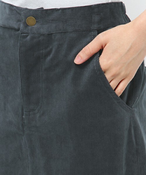 archives（アルシーヴ）の「コーデュロイタイトスカート（スカート・レディース・ブラウン/ベージュ/ネイビー・MEDIUM）」の9枚目の写真