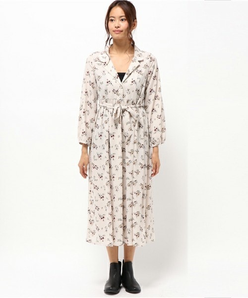archives（アルシーヴ）の「花柄ロングガウンワンピース（ワンピース・レディース・オフホワイト/ブラウン/ネイビー・MEDIUM）」の4枚目の写真