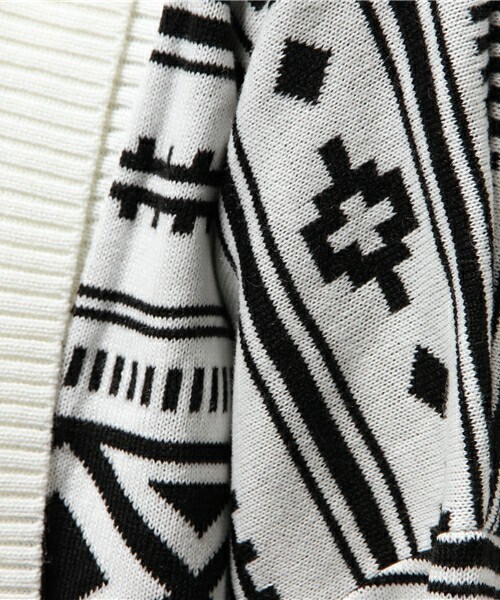 archives（アルシーヴ）の「オルテガジャガードボレロ（ニット/セーター・レディース・オフホワイト/ブラック・MEDIUM）」の10枚目の写真