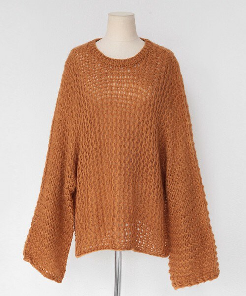 DHOLIC（ディーホリック）の「ワイドスリーブローゲージニットプルオーバー（ニット/セーター・レディース・アイボリー/レッド/マルチトーン/キャメル・FREE）」の2枚目の写真