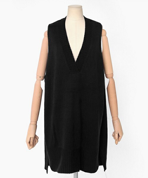 DHOLIC（ディーホリック）の「深Vネックニットベスト（ベスト・レディース・ダークベージュ/ブラック/ワイン/ブラックグレー/ネイビー・FREE）」の2枚目の写真