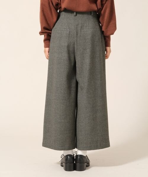 LOWRYS FARM（ローリーズファーム）の「★WEB先行予約アイテム★ハイウエストワイドパンツ（パンツ・ブラック/ブラウン・M/L）」の4枚目の写真