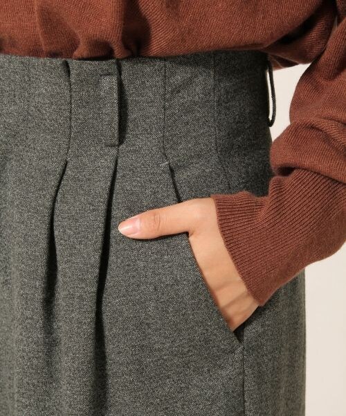 LOWRYS FARM（ローリーズファーム）の「★WEB先行予約アイテム★ハイウエストワイドパンツ（パンツ・ブラック/ブラウン・M/L）」の6枚目の写真