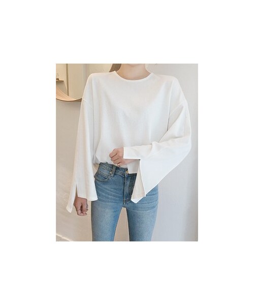 FLYMODEL(フライモデル)の「スリーブスリットラウンドネック長袖Tシャツ(P0000QNY)(Tシャツ/カットソー・レディース・アイボリー・FREE)」の1枚目の写真