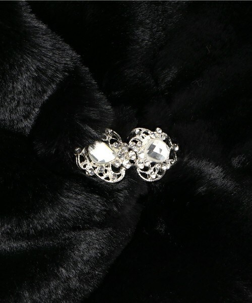 INTERPLANET WINGS（インタープラネットウィング）の「フェイクファービジュー留ショール（マフラー・レディース・ブラック/グレー/ベージュ・FREE）」の5枚目の写真