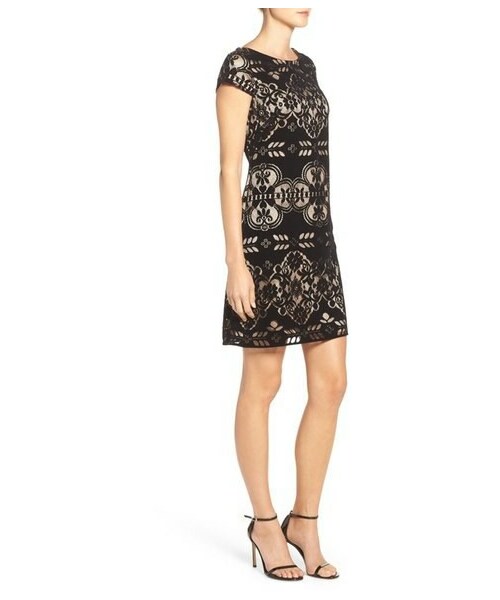 Eliza J(-)の「Eliza J Burnout Velvet Sheath Dress(ワンピース・レディース・Black・Regular 10/Regular 12/Regular 14/Regular 16/Regular 2/Regular 4/Regular 6/Regular 8)」の5枚目の写真