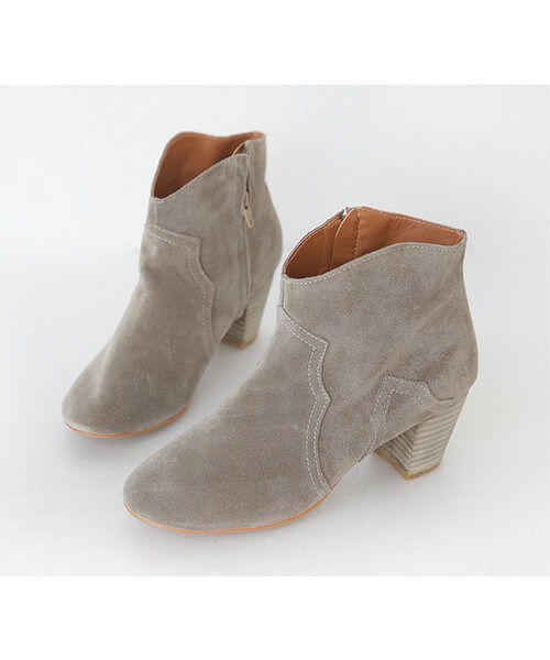 DHOLIC（ディーホリック）の「スエードウエスタンショートブーツ（ブーツ・レディース・ブラウン/グレーベージュ/ブラックグレー・225/230/235/240/245/250）」の3枚目の写真