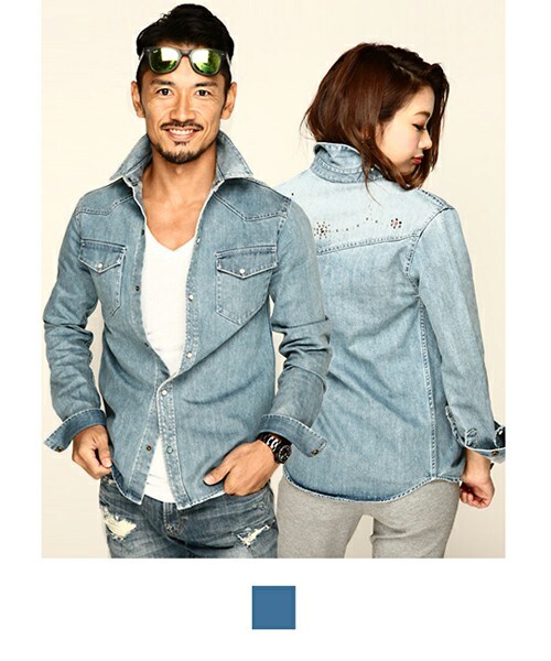 THE STRAND(ストランド)の「THE STRAND(ストランド) スタッズダンガリーシャツ(シャツ/ブラウス・レディース・インディゴ・S/M/L)」の1枚目の写真