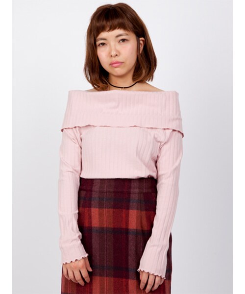 w closet（ダブルクローゼット）の「ワイドリブオフショルプルオーバー（トップス・レディース・グレー/ピンク/チャコール/ブラック・FREE）」の5枚目の写真