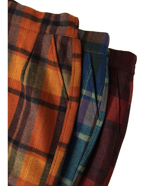 w closet（ダブルクローゼット）の「起毛チェックタイトスカート（スカート・レディース・レッド/ブルー/オレンジ・FREE）」の12枚目の写真