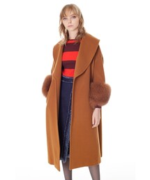 GRACE CONTINENTAL（グレースコンチネンタル）の「ファーカフスロング