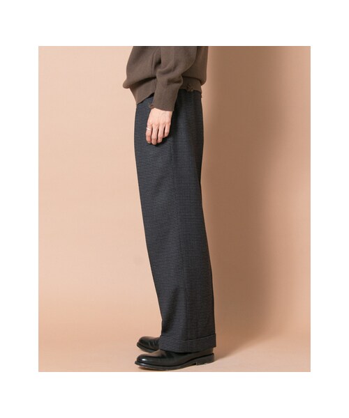 URBAN RESEARCH（アーバンリサーチ）の「ZUBON GUNCLUB CHECK 2TUCK WIDE（パンツ・メンズ・BLACK/CAMEL・1/2/3）」の8枚目の写真