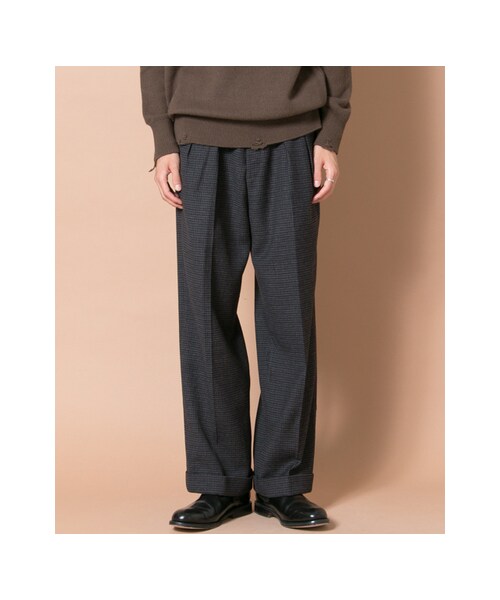 URBAN RESEARCH（アーバンリサーチ）の「ZUBON GUNCLUB CHECK 2TUCK WIDE（パンツ・メンズ・BLACK/CAMEL・1/2/3）」の7枚目の写真