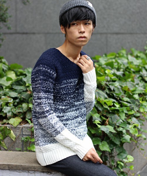 UNION STATION（ユニオンステーション）の「【2016-17AW商品】グラデーションクルーネックニット（ニット/セーター・メンズ・ホワイト系その他/その他1・S/M/L/LL）」の2枚目の写真