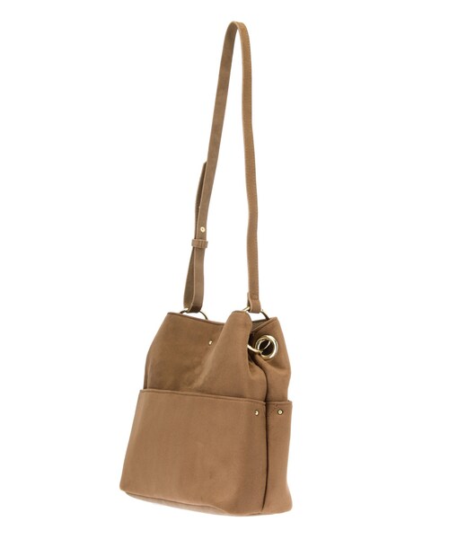 MERCURYDUO（マーキュリーデュオ）の「フェイクスエードリングＢＡＧ（バッグ・レディース・ライトグレー/ベビーピンク/ベージュ・F）」の5枚目の写真