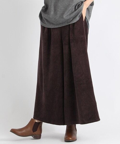 studio CLIP（スタディオクリップ）の「[days]ベロアワイドパンツ（パンツ・グレージュ/ブラック/ブラウン）」の3枚目の写真