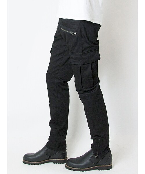 Luv maison(ラブメゾン)の「ツイルストレッチバイカーゴパンツ(パンツ・メンズ・ブラック/カーキ・M/L)」の2枚目の写真