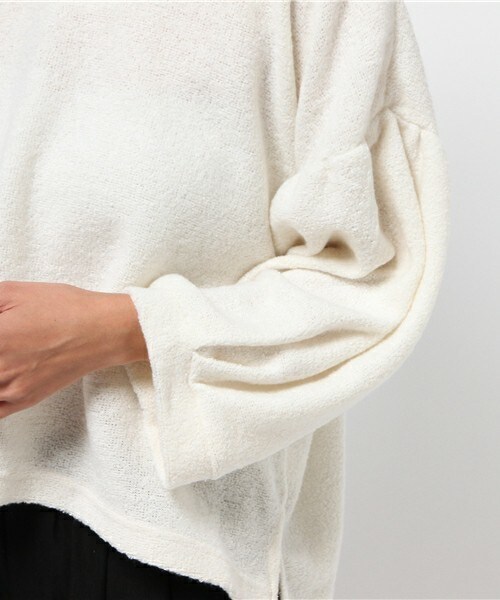 archives（アルシーヴ）の「袖ボリュームプルオーバー（Tシャツ/カットソー・レディース・オフホワイト/ブラック/グレー・MEDIUM）」の9枚目の写真