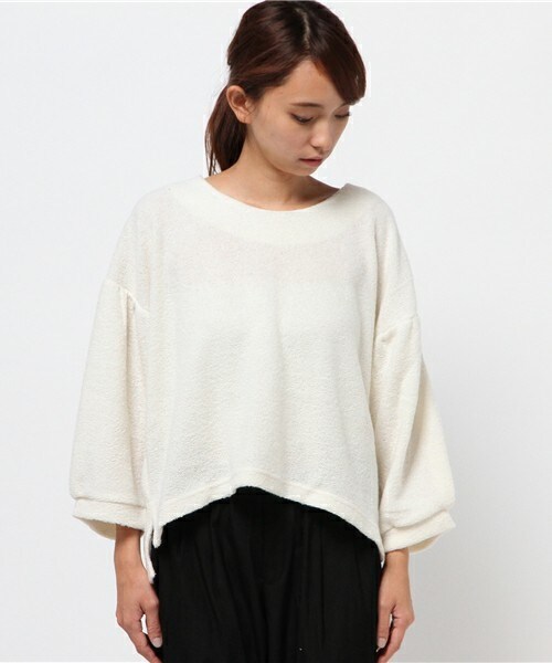 archives（アルシーヴ）の「袖ボリュームプルオーバー（Tシャツ/カットソー・レディース・オフホワイト/ブラック/グレー・MEDIUM）」の4枚目の写真