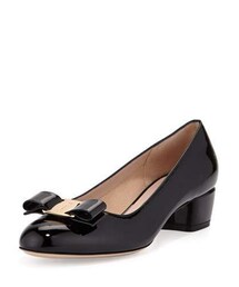 FERRAGAMO | Salvatore Ferragamo Vara 1 Patent Bow Pump, Nero(パンプス)